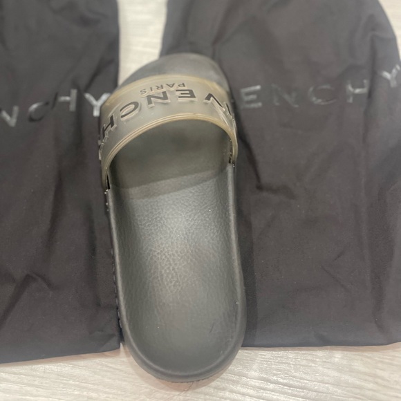 Givenchy Slides - Picture 10 of 10